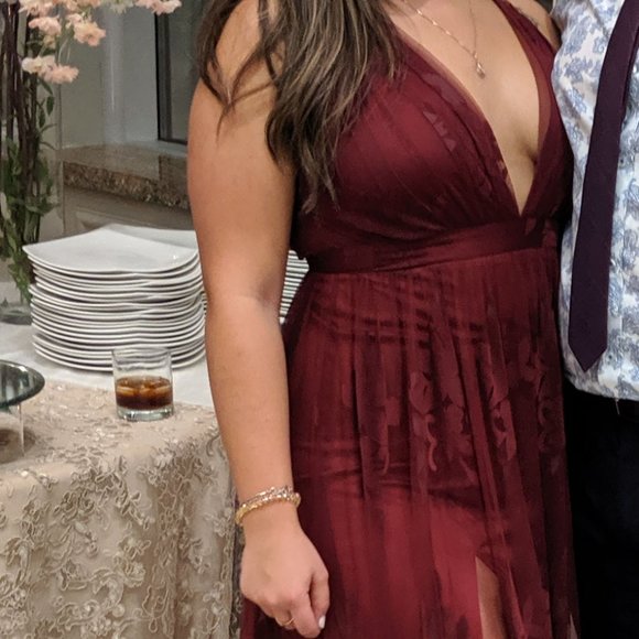 Chiiffon Lace Gown - Picture 2 of 8